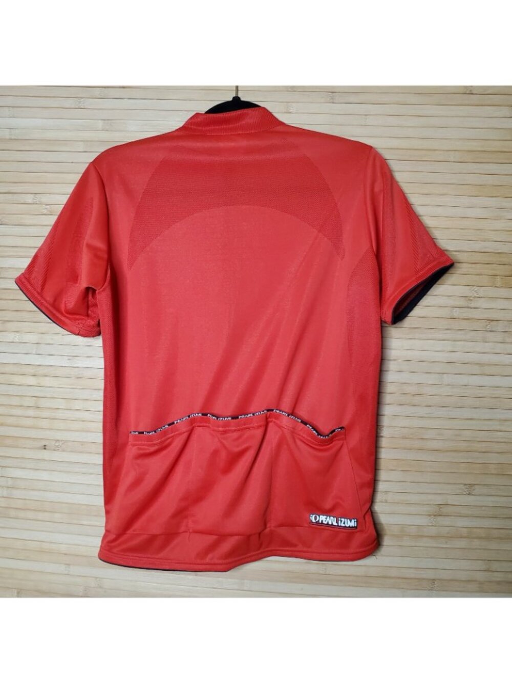 Pearl Izumi Cycling Jersey Womens Size ML Short Sleeve 1/4 Zip Red shirt - Picture 2 of 3